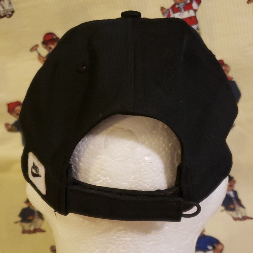 Nike Hat View 3